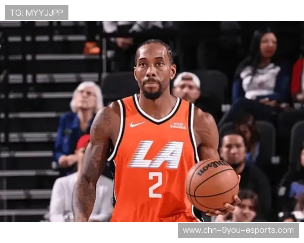 伦纳德强势盖帽并反击得手，快船在主场拿胜